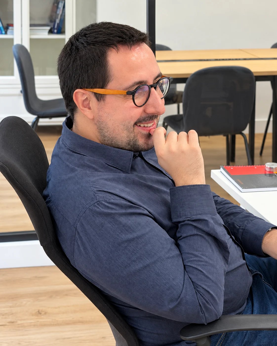 A member of the Nautilus Dynamics team at their workstation